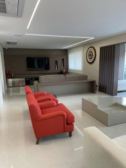 Foto 3 de Apartamento com 4 Quartos para alugar, 223m² em Jardim Marajoara, São Paulo