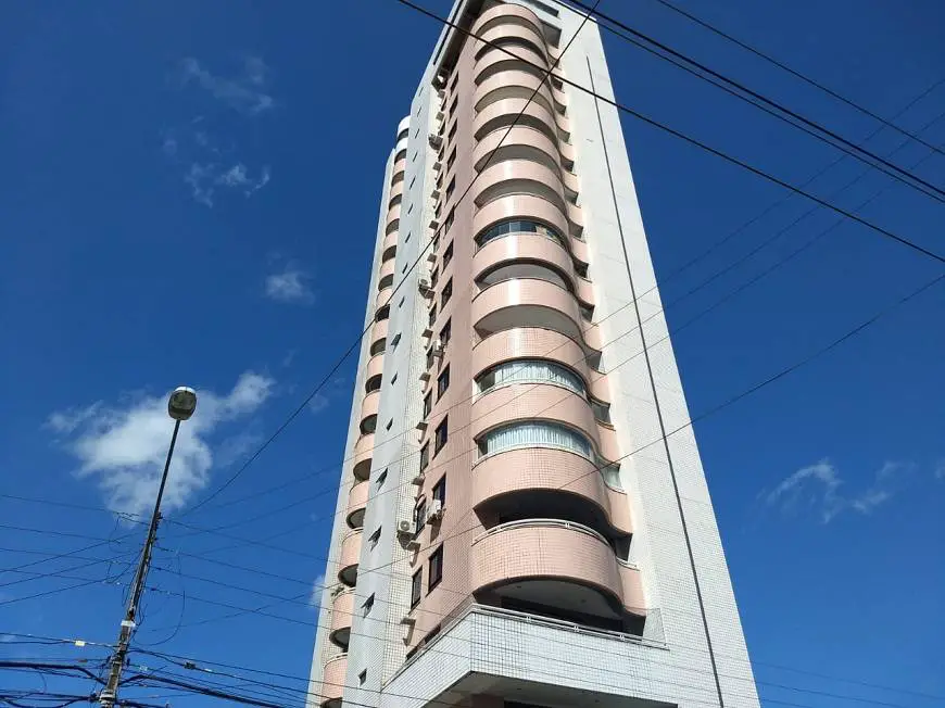 Foto 1 de Apartamento com 6 Quartos à venda, 135m² em Dionísio Torres, Fortaleza