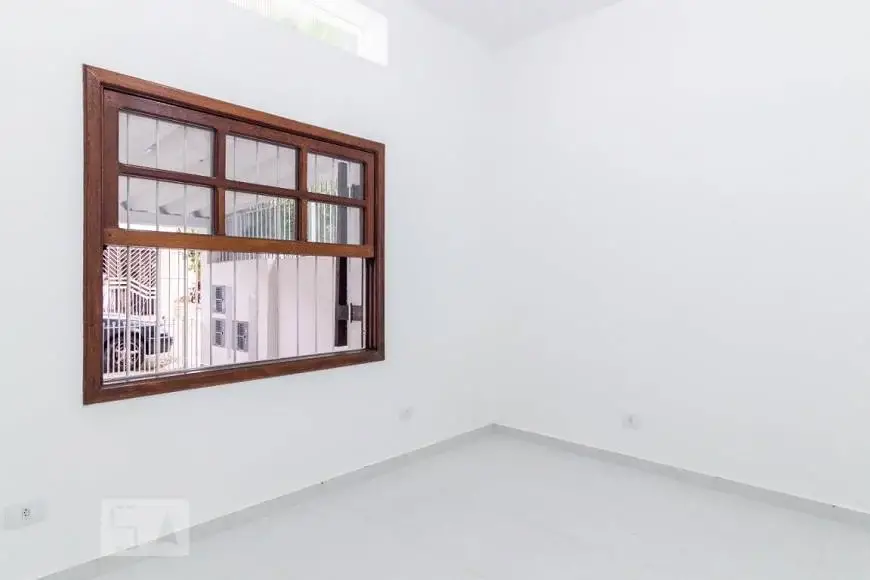 Foto 5 de Casa com 1 Quarto para alugar, 40m² em Santo Amaro, São Paulo