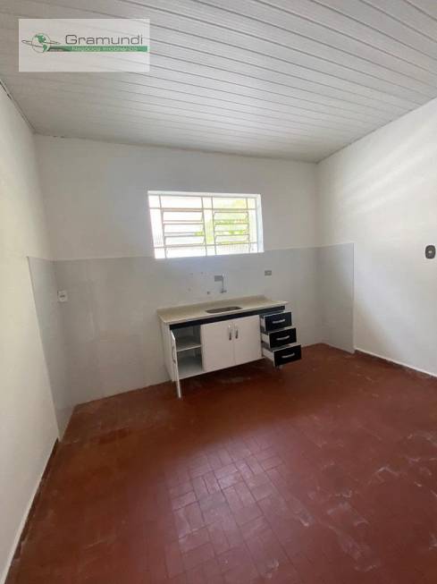 Foto 2 de Casa com 2 Quartos para alugar, 50m² em Vila Sao Jose Ipiranga, São Paulo
