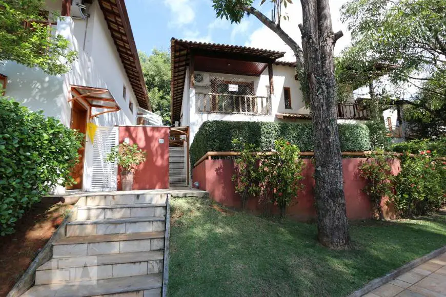 Foto 1 de Casa com 3 Quartos para alugar, 220m² em Fazenda Morumbi, São Paulo
