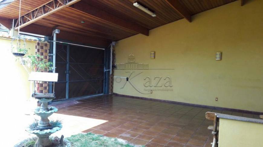 Foto 1 de Casa com 3 Quartos à venda, 252m² em Jardim Satélite, São José dos Campos