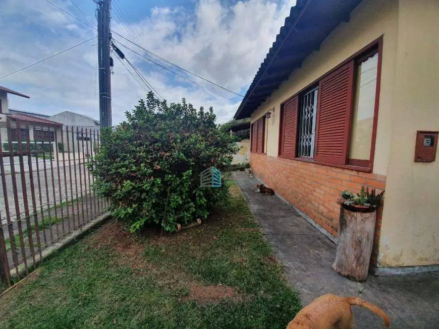 Foto 1 de Casa com 3 Quartos à venda, 95m² em Santa Mônica, Florianópolis