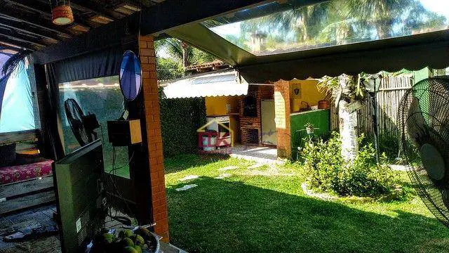 Foto 3 de Sobrado com 3 Quartos à venda, 200m² em Bracui Cunhambebe, Angra dos Reis