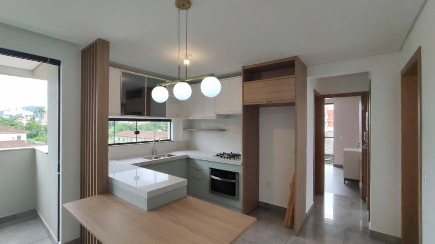 Foto 2 de Apartamento com 2 Quartos para alugar, 64m² em América, Joinville