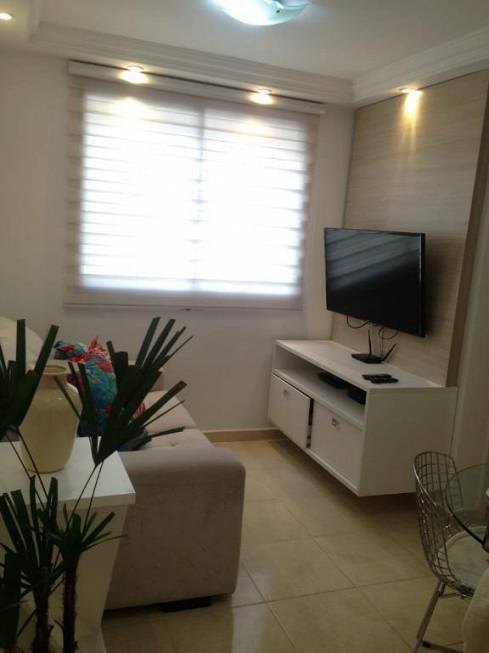 Foto 1 de Apartamento com 2 Quartos à venda, 45m² em Campo Limpo, São Paulo