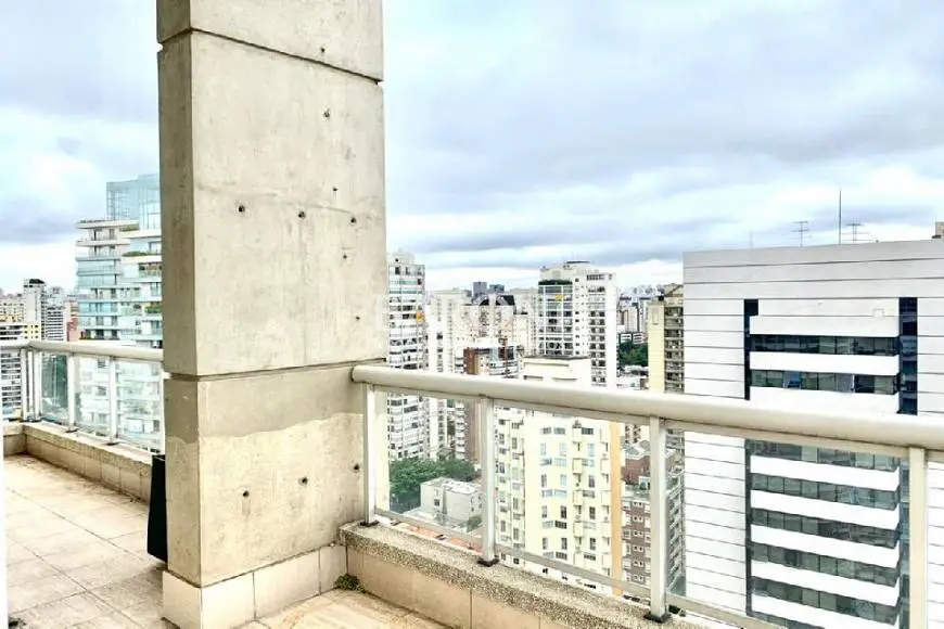 Foto 5 de Apartamento com 2 Quartos à venda, 134m² em Vila Nova Conceição, São Paulo