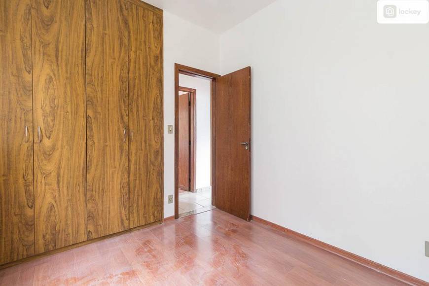 Foto 4 de Apartamento com 3 Quartos para alugar, 75m² em Cachoeirinha, Belo Horizonte