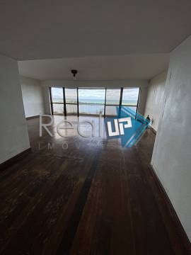 Foto 5 de Apartamento com 4 Quartos à venda, 191m² em Barra da Tijuca, Rio de Janeiro