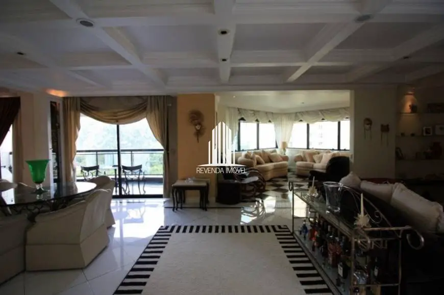 Foto 4 de Apartamento com 4 Quartos para alugar, 361m² em Paraíso do Morumbi, São Paulo