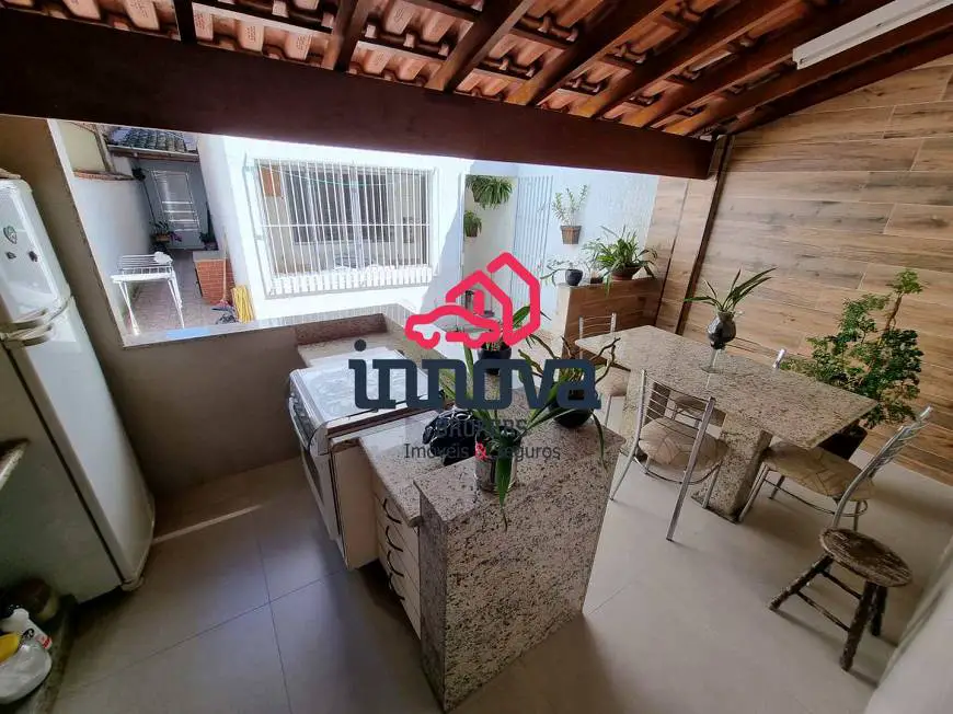 Foto 2 de Casa com 2 Quartos à venda, 125m² em Jardim Tabatinga, Guarulhos