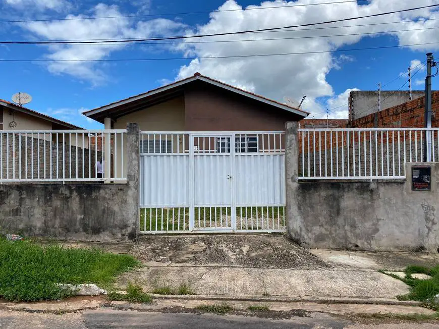 Foto 1 de Casa com 2 Quartos à venda, 55m² em Santa Terezinha 1 Etapa, Cuiabá