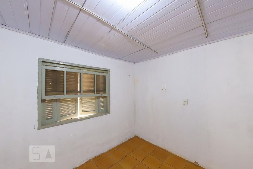 Foto 5 de Casa com 2 Quartos para alugar, 40m² em Vila Ede, São Paulo