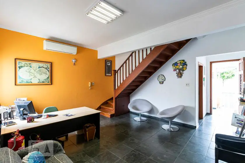 Foto 2 de Casa com 4 Quartos para alugar, 94m² em Cambuci, São Paulo