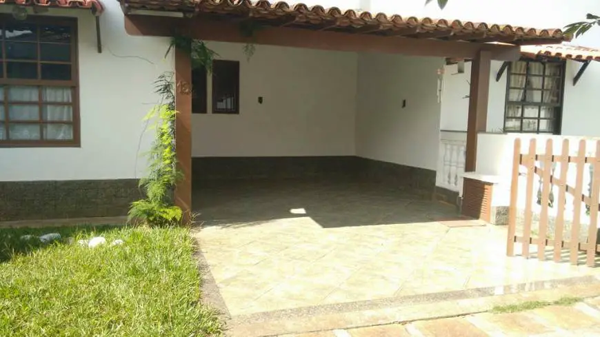 Foto 1 de Casa com 4 Quartos à venda, 120m² em Centro, Rio das Ostras