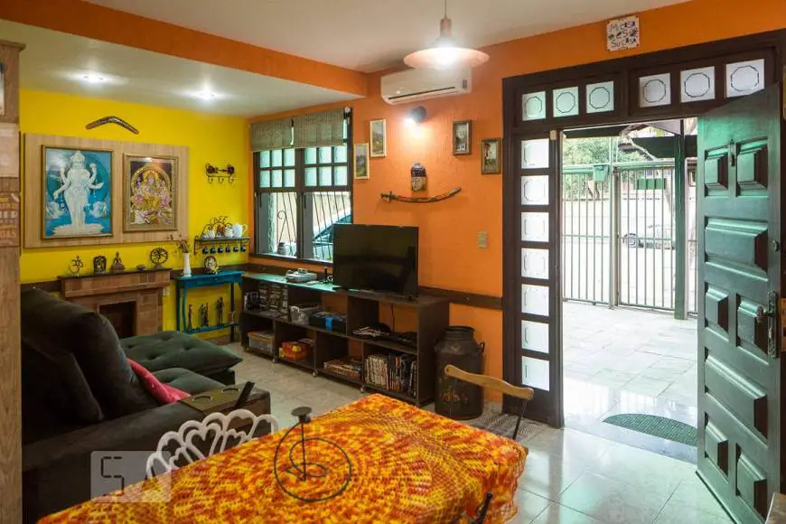 Foto 1 de Casa com 4 Quartos para alugar, 280m² em Cidade Nova, Belo Horizonte