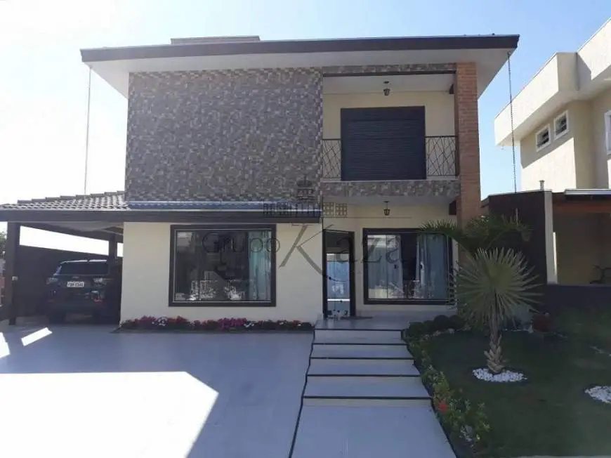 Foto 1 de Casa de Condomínio com 3 Quartos à venda, 230m² em Loteamento Villa Branca, Jacareí