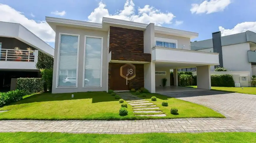 Foto 1 de Casa de Condomínio com 3 Quartos à venda, 258m² em Santa Felicidade, Curitiba