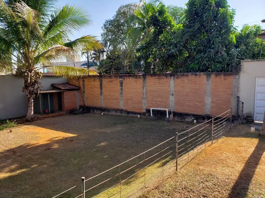 Foto 4 de Lote/Terreno à venda, 431m² em Santa Genoveva, Goiânia