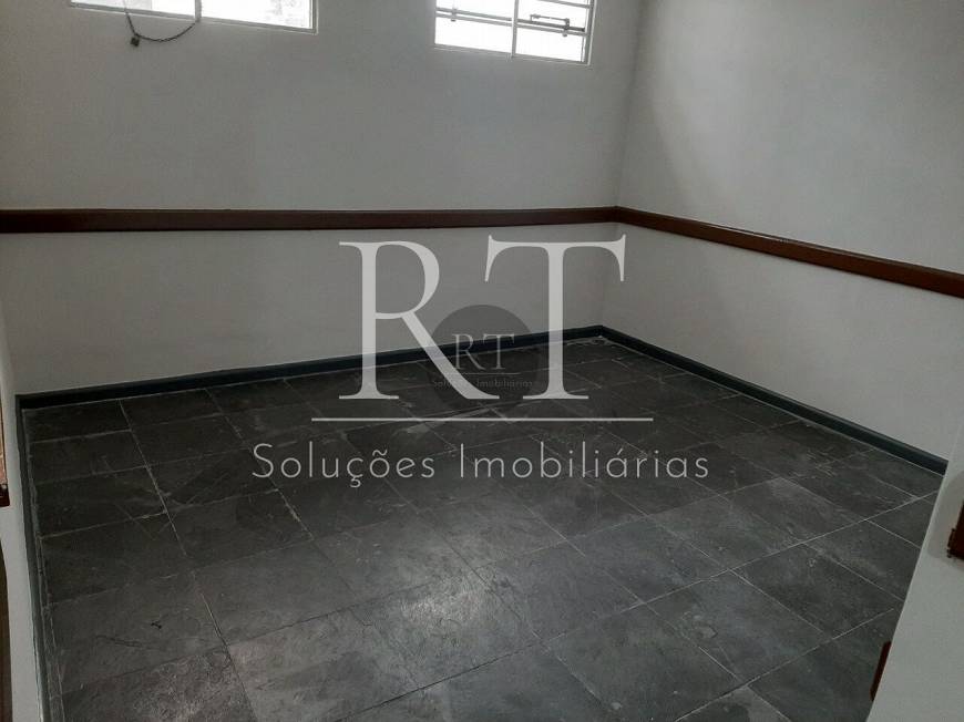 Foto 2 de Sobrado com 6 Quartos à venda, 150m² em Planalto Paulista, São Paulo