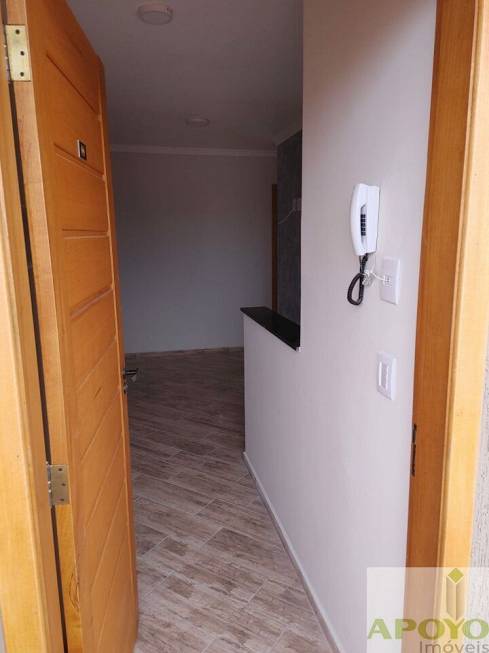 Foto 1 de Apartamento com 1 Quarto para alugar, 33m² em Cidade Ademar, São Paulo