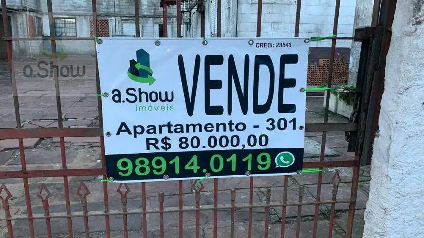 Foto 2 de Apartamento com 1 Quarto à venda, 32m² em Guajuviras, Canoas