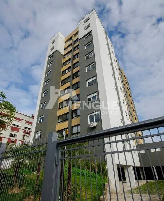 Foto 2 de Apartamento com 1 Quarto à venda, 53m² em Passo da Areia, Porto Alegre