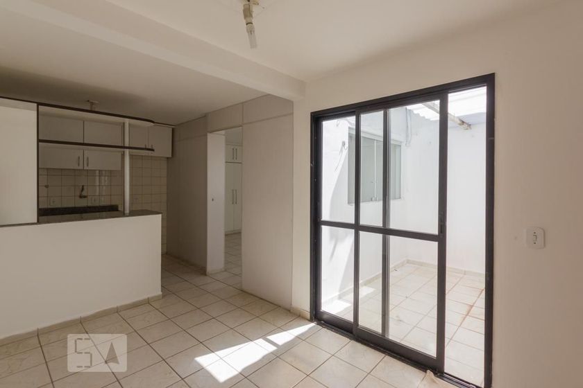 Foto 1 de Apartamento com 1 Quarto para alugar, 40m² em Setor Sudoeste, Brasília