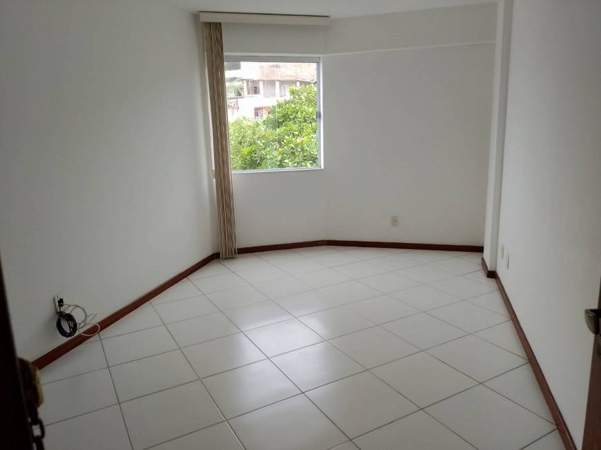 Foto 2 de Apartamento com 2 Quartos para alugar, 67m² em Brotas, Salvador