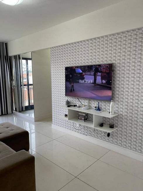 Foto 2 de Apartamento com 2 Quartos à venda, 79m² em Brotas, Salvador