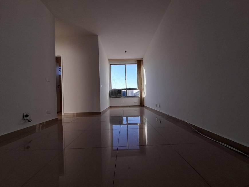 Foto 1 de Apartamento com 2 Quartos para alugar, 75m² em Grajaú, Rio de Janeiro