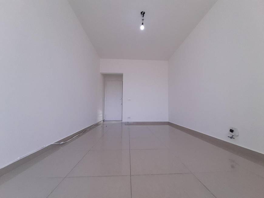 Foto 3 de Apartamento com 2 Quartos para alugar, 75m² em Grajaú, Rio de Janeiro