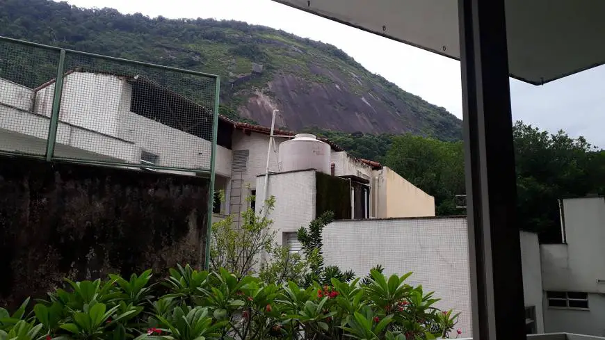 Foto 1 de Apartamento com 2 Quartos à venda, 103m² em Humaitá, Rio de Janeiro