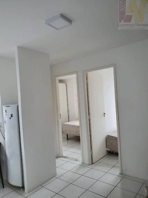 Foto 2 de Apartamento com 2 Quartos para alugar, 40m² em Poço, Recife