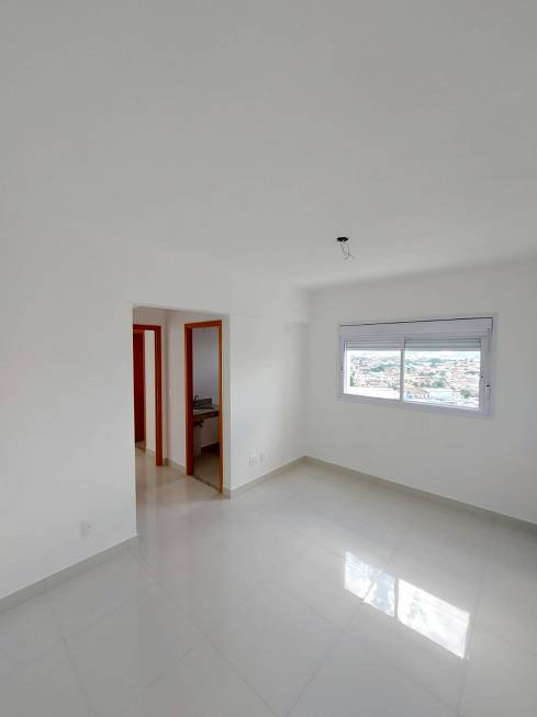 Foto 5 de Apartamento com 2 Quartos à venda, 71m² em Setor Bueno, Goiânia