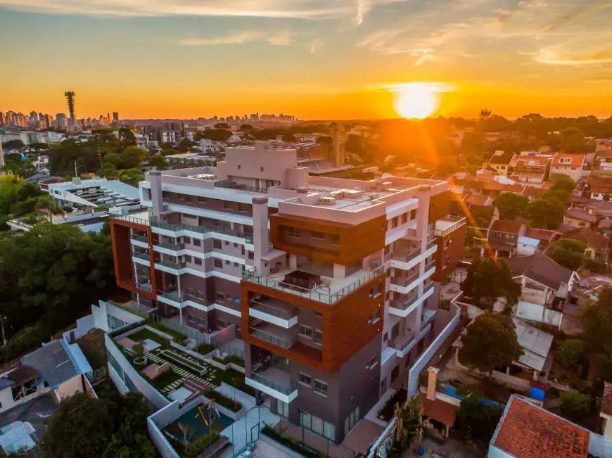 Foto 1 de Apartamento com 3 Quartos à venda, 134m² em Mercês, Curitiba