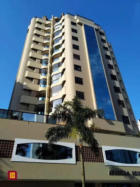 Foto 1 de Apartamento com 4 Quartos à venda, 130m² em Centro, Florianópolis