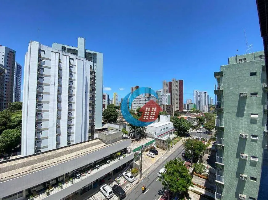Foto 4 de Apartamento com 4 Quartos à venda, 126m² em Espinheiro, Recife