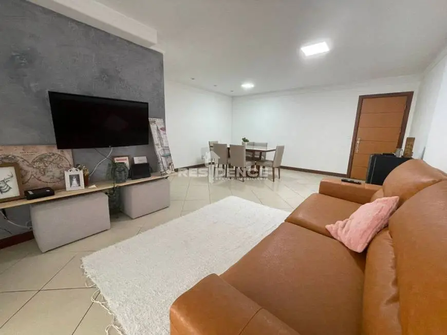 Foto 1 de Apartamento com 4 Quartos para alugar, 180m² em Praia de Itaparica, Vila Velha