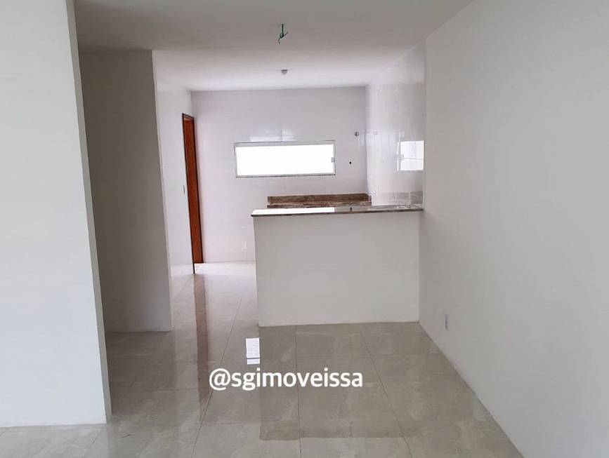 Foto 2 de Casa com 3 Quartos à venda, 350m² em Itapuã, Salvador