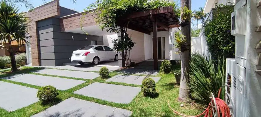 Foto 1 de Casa de Condomínio com 3 Quartos para alugar, 220m² em Residencial Damha, Araraquara
