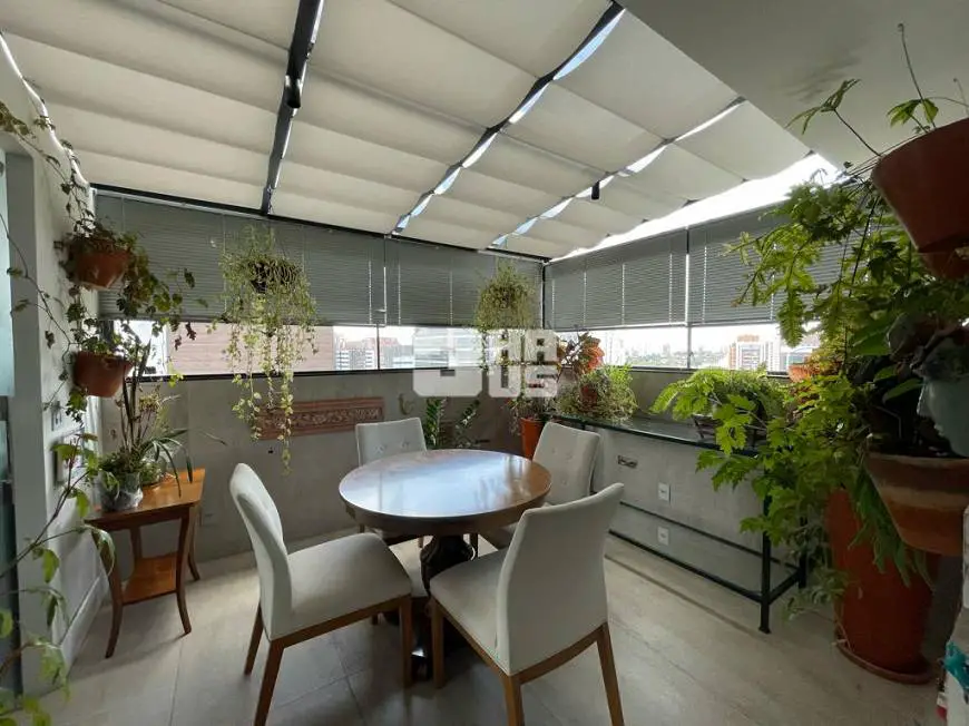 Foto 1 de Apartamento com 2 Quartos à venda, 140m² em Brooklin, São Paulo