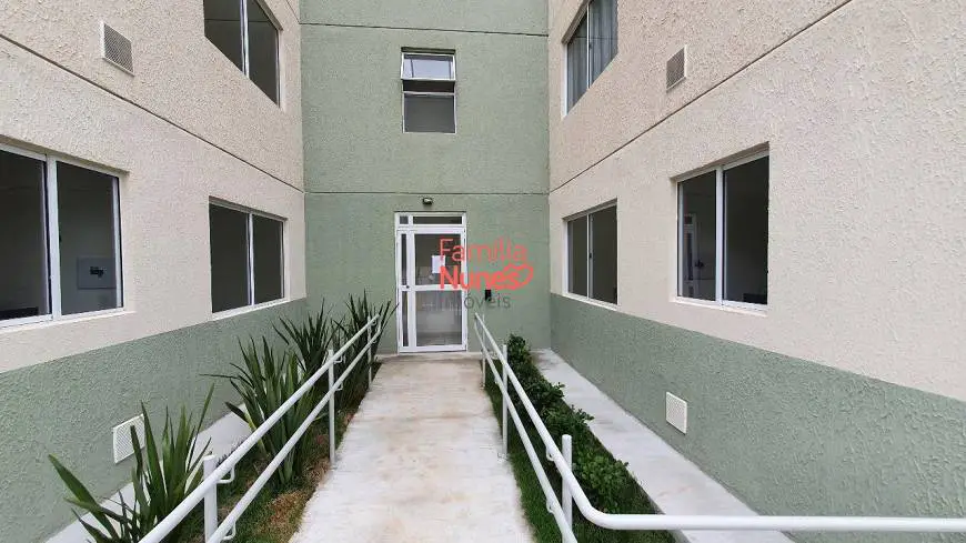 Foto 1 de Apartamento com 2 Quartos à venda, 42m² em Chácaras Califórnia, Contagem