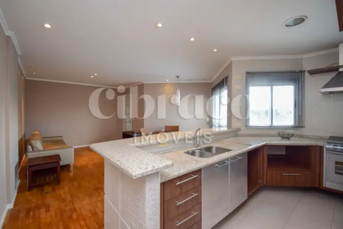 Foto 1 de Apartamento com 2 Quartos para alugar, 135m² em Juvevê, Curitiba