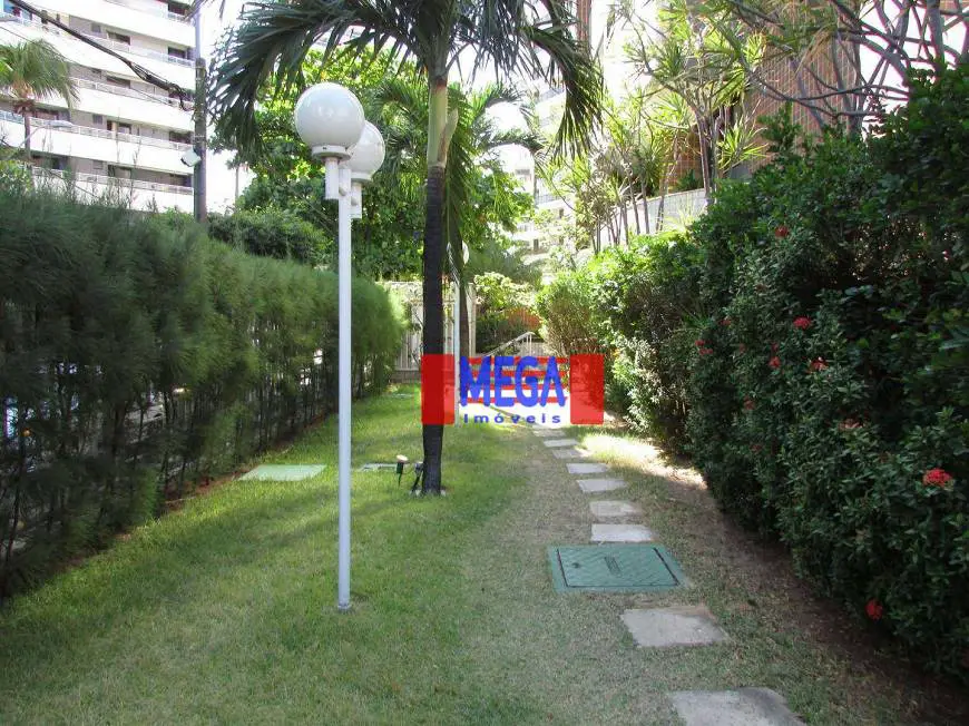 Foto 2 de Apartamento com 3 Quartos para alugar, 117m² em Aldeota, Fortaleza