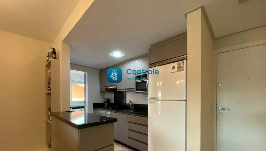 Foto 2 de Apartamento com 3 Quartos à venda, 112m² em Praia Comprida, São José