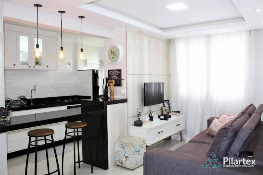 Foto 1 de Apartamento com 3 Quartos à venda, 64m² em Vitoria Regia, Londrina