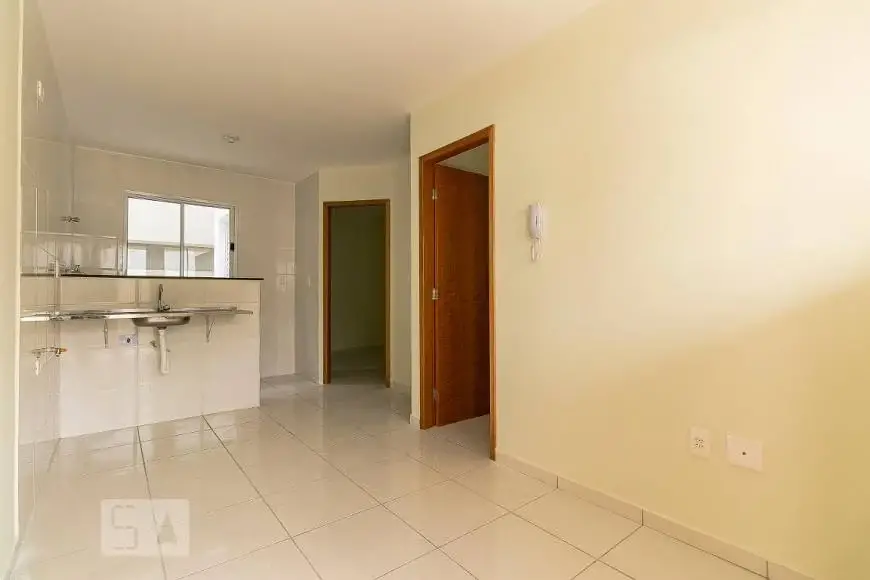 Foto 1 de Casa com 2 Quartos para alugar, 35m² em Vila Esperança, São Paulo