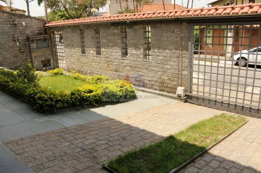 Foto 3 de Casa com 3 Quartos à venda, 320m² em Jardim Guapira, São Paulo