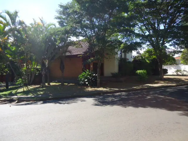 Foto 1 de Casa com 4 Quartos para alugar, 382m² em Jardim Macarengo, São Carlos